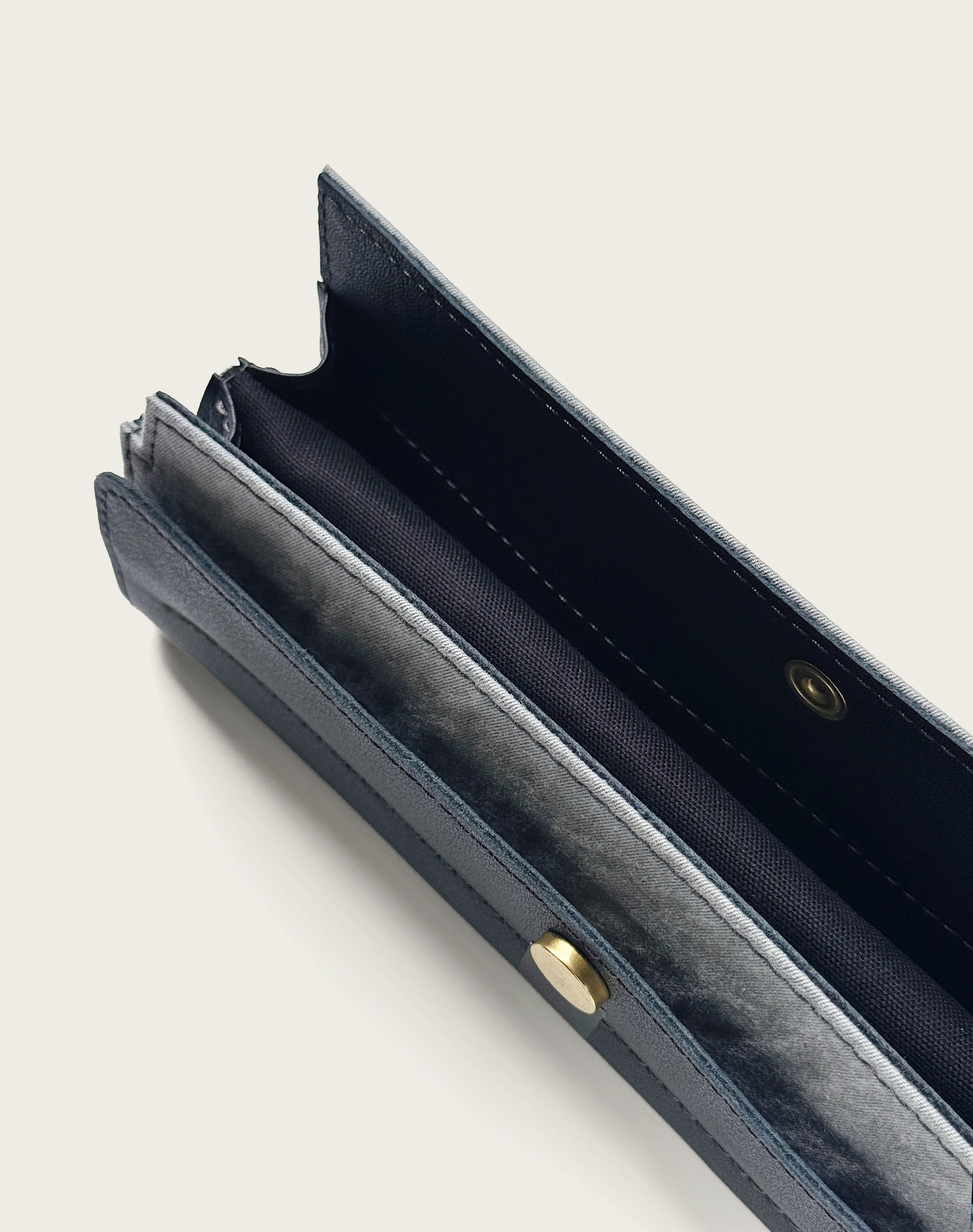 FIND TOOL CASE B-2SUMI